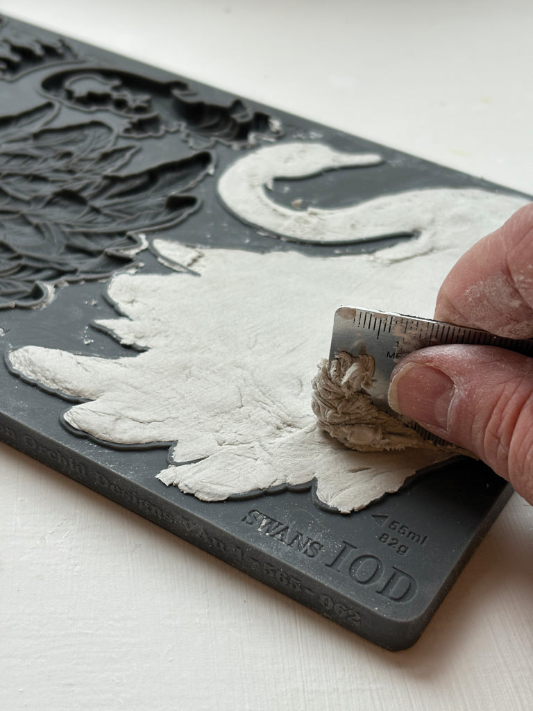 Swans IOD Decor Mould - DEJA VU BOUTIK